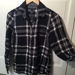Tommy Hilfiger Navy Flannel Shirt.  Excellent cond